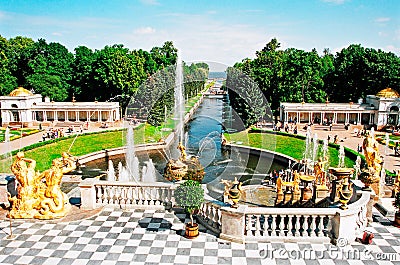 Fountain alley in Peterhof, Russia Editorial Stock Photo