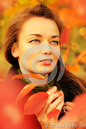 Royalty Free Stock Photos of Model in Image ID 21474164 by <b>Igor Kovalchuk</b> ... - frau-im-herbst-17217017