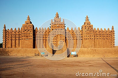 Front view of Djenne mud mosque Stock Photo