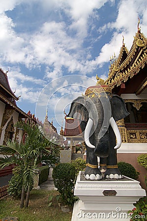 Black Elephant statue in Chiang Mai`s Wat Saen Muang Ma Luang Stock Photo