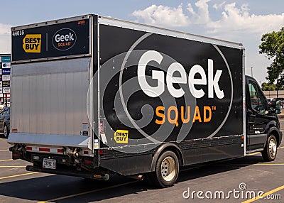 Geek Squad Truck Ready to Deliver and Install Applicances to Best Buy Customers Editorial Stock Photo