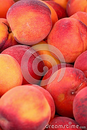 Georgia peaches at the farmers market Stock Photo