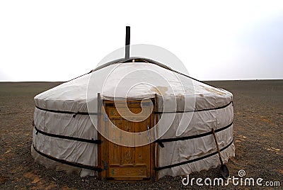 A ger in the Gobi Desert, Mongolia Stock Photo