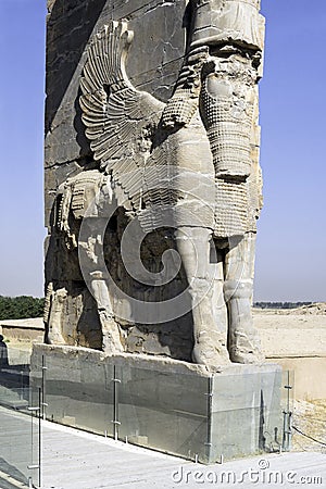 Giant lamassu statues guarding Gate Shiraz, Iran Stock Photo