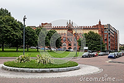 Roundabout in front of the famous WEST Brewery near Glasgow Green park Editorial Stock Photo