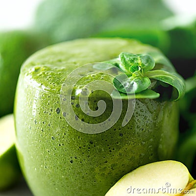 Glass jar mugs with green health smoothie and kale leaves. Copy space. Raw, vegan, vegetarian, alkaline food concept Stock Photo