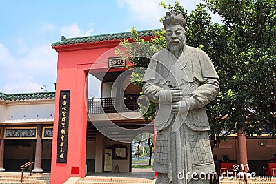 God statue and oriental design of temple in Shatin Stock Photo