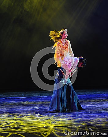 The goddess of resistance in the shoulder-The dance drama The legend of the Condor Heroes Editorial Stock Photo