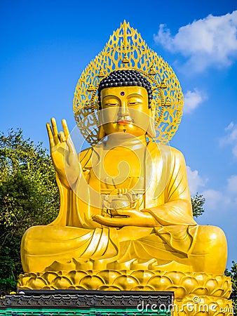 Gold Giant Buddha, Main Buddha Statue at Sanbanggulsa Temple, Sa Stock Photo