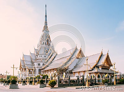 Grand architecture of Wat Sothon Wararam Worawihan, Chachoengsao, Thailand Stock Photo