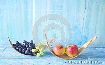 Grapes and apples on rustic table, dieting, healthy nutrition, fitness, copy space Stock Photo