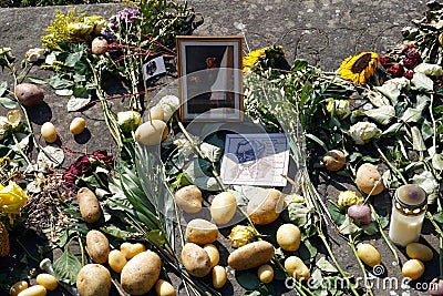 Grave of Friedrich, the great with potatoes Editorial Stock Photo