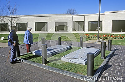 Grave site of President Harry S. Truman, Independence, MO Editorial Stock Photo