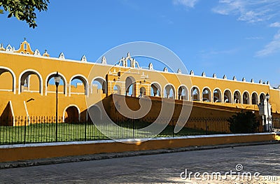 The great convent de San Antonio de Padua in Izamal, Mexico Editorial Stock Photo