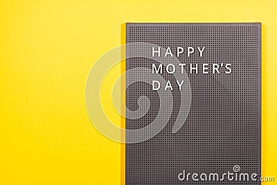 Grey plastic letter board with white quotes Happy Mother`s Day Stock Photo