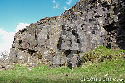 Grit stone cliff at Denham hill quarry. Stock Photo