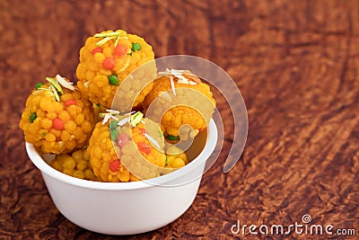 Group Of Indian Mithai Jodhpuri Ladoo Laddu Also Called Boondi Or Bundi Ladoo Decorated In White Bowl. Meetha Laddoo Deep Fried In Stock Photo