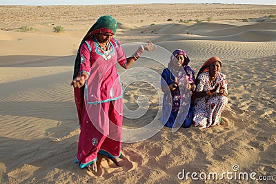 Gypsy women dancing and singing in the Desert, Rajasthan, India Editorial Stock Photo