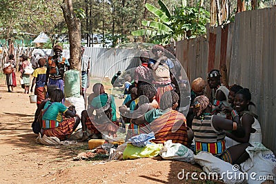 Hamar women gather together to drink in a weekly market Editorial Stock Photo