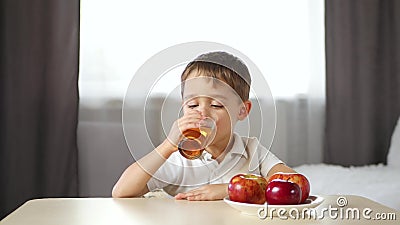 drinking apple juice before bed drinking apple juice before bed