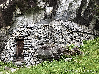 The hau barn The Sott Piodau Site, Bignasco Stock Photo