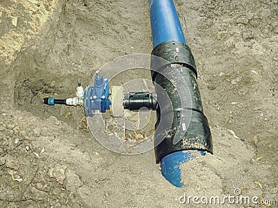 HDPE Pipe Thread Tap To Thread Distribution Pipe With Ball Valve Stock