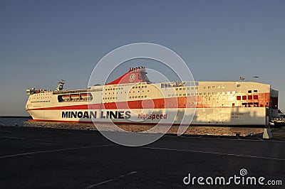 Heraklion, september 5th: Highspeed Ferryboat docking in the Harbor of Heraklion in Crete island of Greece Editorial Stock Photo