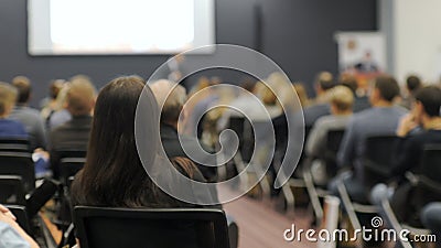 Het trainen van de de Bedrijfs vergaderingsconferentie van het Hoedeseminarie Concept 4k Het trainen van de de Bedrijfs vergaderingsconferentie van het Hoedeseminarie Concept 4k