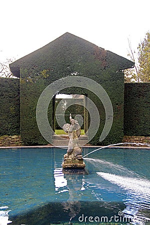 The Fountain And Bathing Pool At Hidcote Manor, Gloucestershire, UK Editorial Stock Photo