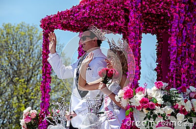 High school students 0n a parade float Editorial Stock Photo