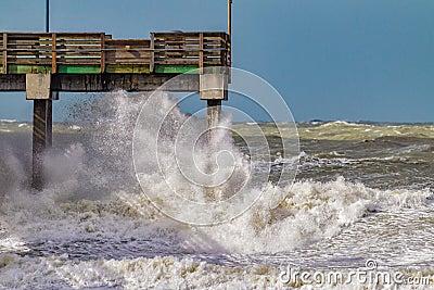 High surf pounds Venice coastline due to El Nino during January 2016 Stock Photo