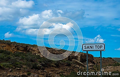 Roadsign Sani Top, Mountain pass between South Africa and Kingdom of Lesoth Stock Photo