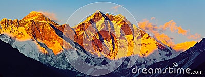 Himalayas at sunset: Nuptse peaks, Everest, Lhotse Stock Photo