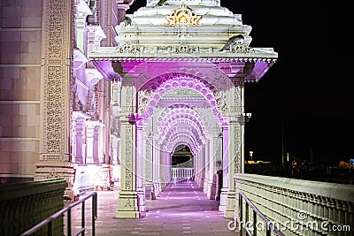 Hindu temple BAPS Shri Swaminarayan Mandir New Jersey, USA Stock Photo