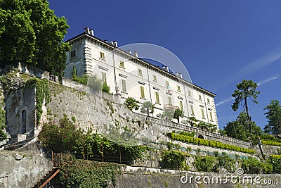 Historic Villa Melzi along the Martesana cycleway at Vaprio Stock Photo