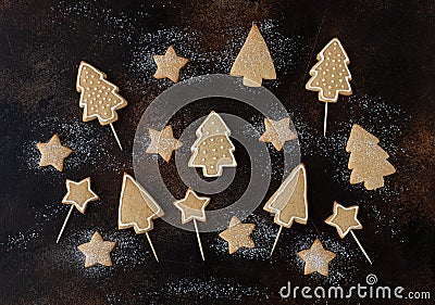 Homemade Christmas gingerbread cookies, sprinkled with powdered sugar Stock Photo