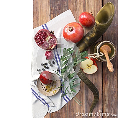 Honey jar with apples and pomegranate for Rosh Hashana Stock Photo