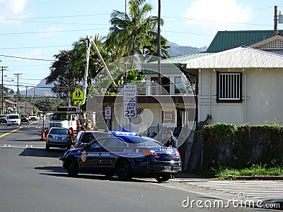 Honolulu Police Department police officer pulls over Van on street Editorial Stock Photo