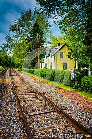 House along railroad tracks in Portland, Pennsylvania. Stock Photo
