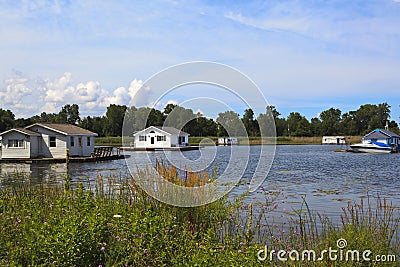 Houseboats and floating homes on Lake Erie Pennsylvania Stock Photo