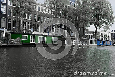 Houseboats in the nieuwe prinsengracht amsterdam Stock Photo