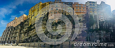 Houses built on the sheer cliffs of the city of Tropea in Italy Stock Photo