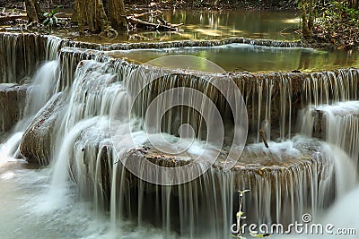 Huay Maekamin waterfall in Khuean Srinagarindra National Park Kanchan Stock Photo