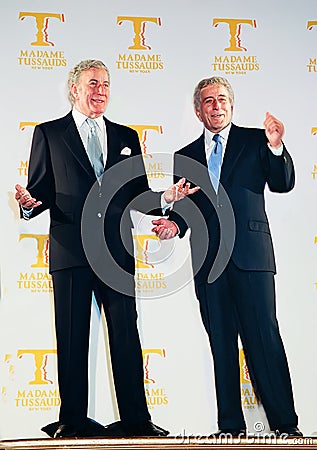 Tony Bennett gets Waxed at Madame Tussaud in 2000 Editorial Stock Photo