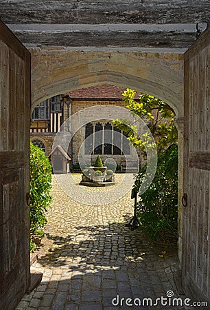 Igtham Mote. Courtyard. Medieval Manor House.. Editorial Stock Photo
