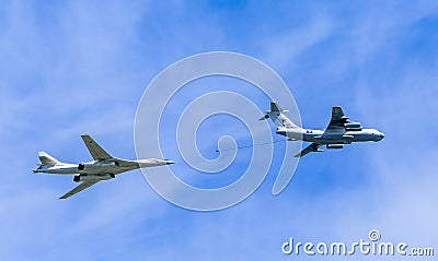 Il-78 (Midas) aerial tanker and Tu-160 (Blackjack) Editorial Stock Photo