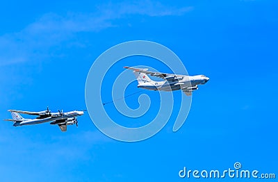 Il-78 (Midas) aerial tanker and Tu-95MS (Bear) Editorial Stock Photo