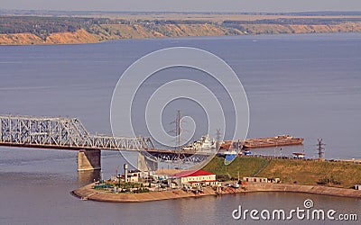 Imperial Bridge across the Volga River in Ulyanovsk Stock Photo