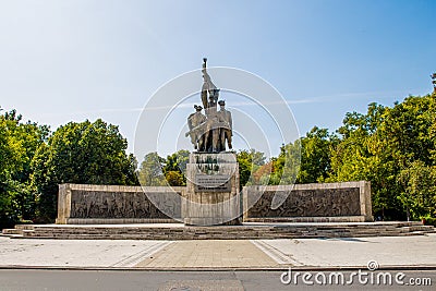 Independence Monument in Turnu Magurele city centre Stock Photo