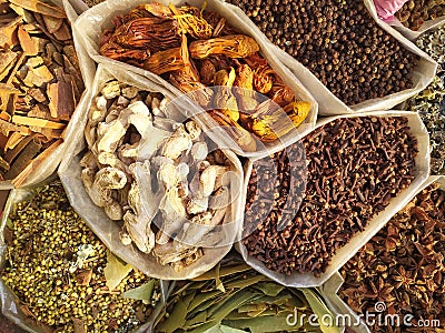Indian Herbs Whole or Garam Masala in a traditional spice shop Stock Photo
